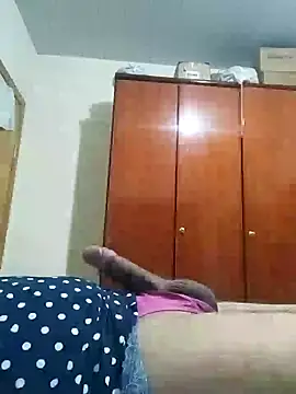 Snapshot of roladuraPr chatting on December 21, 2024, 11:55 am roladuraPr online show from December 21, 2024, 11:55 am