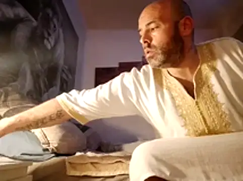 Snapshot of medioarabemediogypsi chatting on November 6, 2025, 7:26 pm medioarabemediogypsi online show from November 6, 2025, 7:26 pm