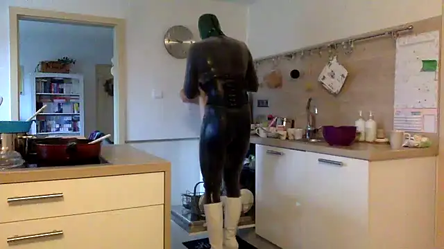 Latexlord34 online show from December 17, 2024, 8:45 am