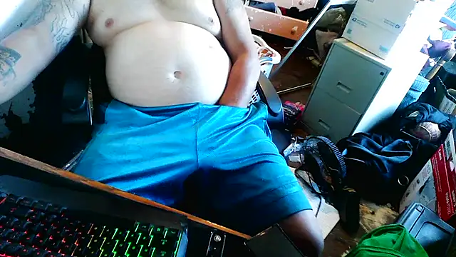 slickwill123 online show from July 13, 2026, 10:56 pm