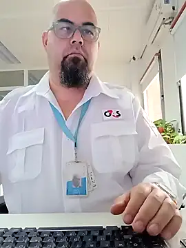 SoloHernan online show from December 15, 2024, 12:06 pm