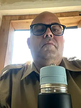 SoloHernan online show from October 26, 2025, 7:20 pm