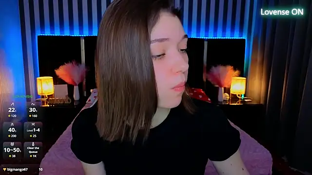 Snapshot of Cherry_Wipe chatting on July 19, 2026, 6:28 am Cherry Wipe online show from July 19, 2026, 6:28 am