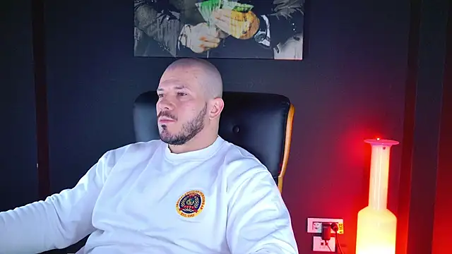 AngeloEric online show from December 4, 2024, 5:16 am