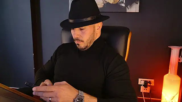 AngeloEric online show from March 19, 2026, 11:14 am