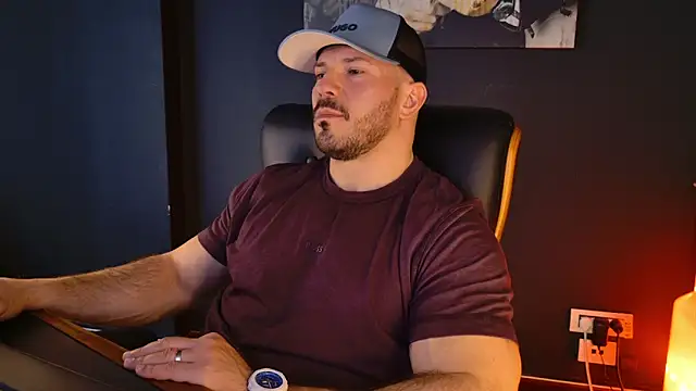 AngeloEric online show from April 4, 2026, 10:57 am