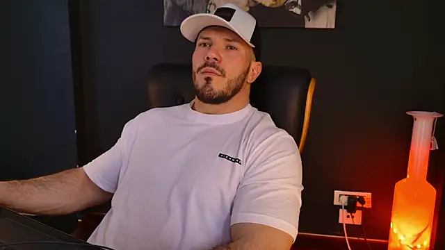 AngeloEric online show from April 19, 2026, 11:20 am