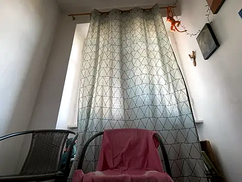 Snapshot of lostile8 chatting on September 14, 2025, 2:49 pm lostile8 online show from September 14, 2025, 2:49 pm