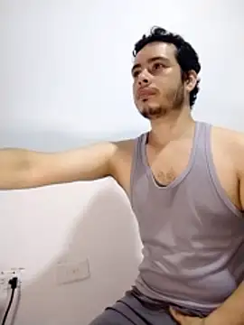 Gasparin32 online show from April 18, 2026, 1:42 am