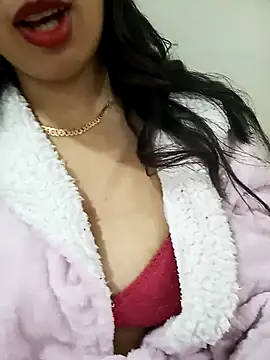 jijijoudia online show from March 6, 2025, 11:53 pm