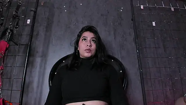 Carolina Arias online show from November 12, 2025, 8:30 pm