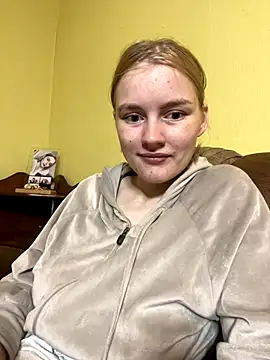 Snapshot of DaMa-1808 chatting on September 30, 2025, 5:40 pm DaMa-1808 online show from September 30, 2025, 5:40 pm