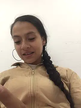 loren3124 online show from December 10, 2024, 7:58 am