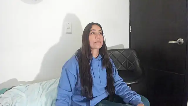 Snapshot of electra_hunt chatting on December 21, 2024, 11:02 pm electra hunt online show from December 21, 2024, 11:02 pm