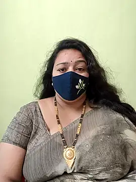 Snapshot of neelu-hoty chatting on May 11, 2026, 9:04 am neelu-hoty online show from May 11, 2026, 9:04 am