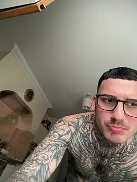 TattLad22 online show from May 19, 2026, 5:52 pm