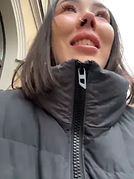 Asian Asami online show from March 19, 2026, 2:43 pm