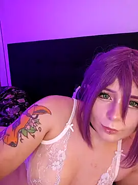 WeissNeko online show from July 17, 2026, 9:19 pm