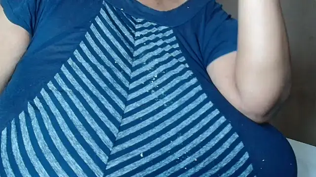 tinagiant online show from April 14, 2026, 5:46 am