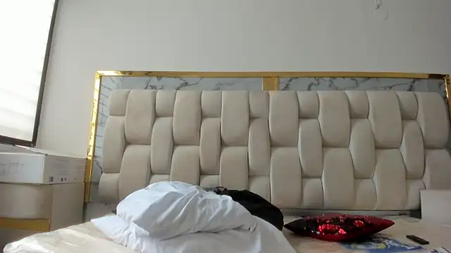 Hanna lens online show from January 11, 2026, 3:39 pm