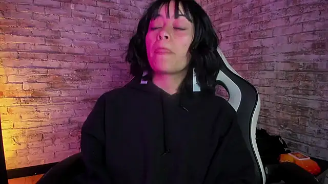 vanelope11 online show from September 14, 2025, 1:10 pm