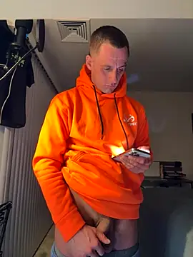 PeytonJohnn online show from October 22, 2025, 4:24 am