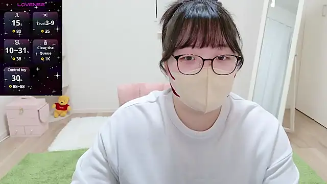 Snapshot of o-Aya-o chatting on January 10, 2025, 3:06 pm o-Aya-o online show from January 10, 2025, 3:06 pm