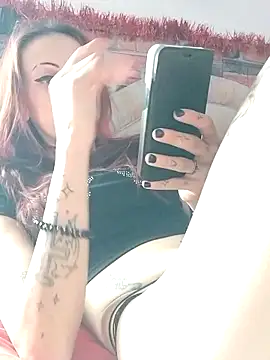 kriszy baby online show from December 4, 2025, 8:23 am