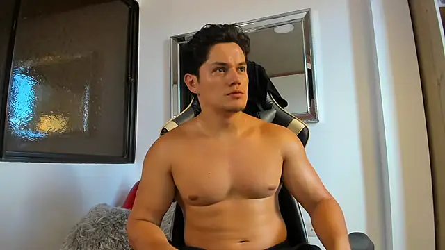 julian wallace online show from April 11, 2026, 7:29 pm