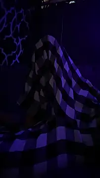 BigMac1596 online show from November 21, 2025, 10:47 am