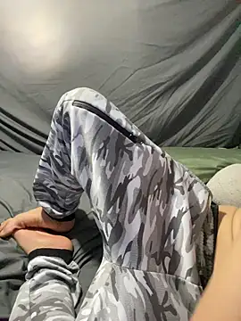 BigMac1596 online show from December 16, 2025, 2:11 pm