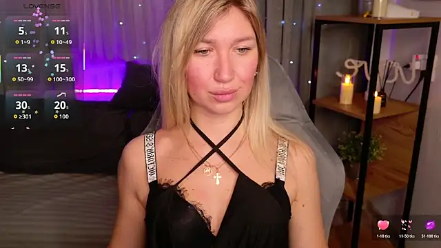 MilaBott online show from December 13, 2025, 7:53 pm