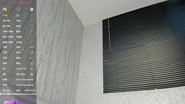 Snapshot of Laross25 chatting on September 9, 2025, 8:08 pm Laross25 online show from September 9, 2025, 8:08 pm