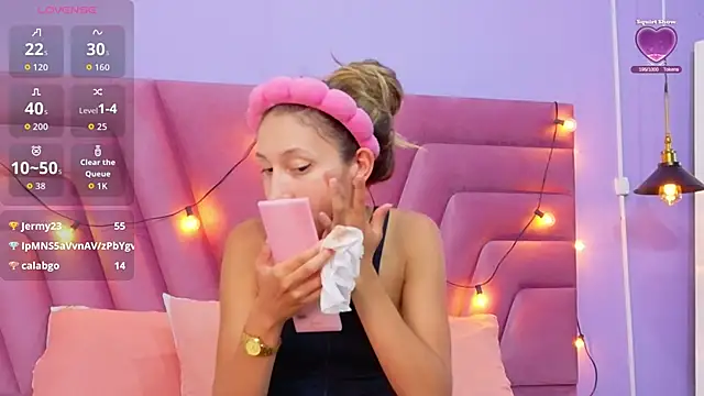 Beautifulskinny18 online show from February 20, 2026, 8:09 pm