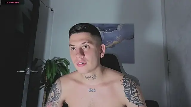 Yeiko Romero  online show from April 10, 2026, 8:13 pm