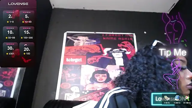 TIFFANYYSTAR online show from March 21, 2025, 1:23 pm