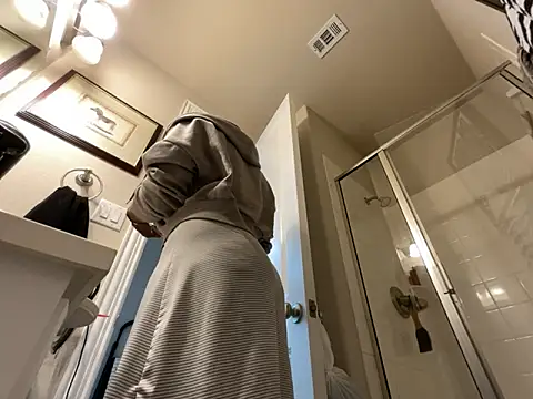 wynterheat online show from November 12, 2025, 11:25 pm