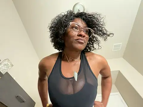 wynterheat online show from April 8, 2026, 9:26 pm