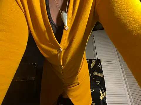 wynterheat online show from June 21, 2026, 6:49 am