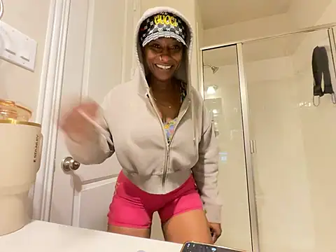 wynterheat online show from July 16, 2026, 4:57 pm