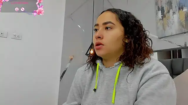 Ayla martinez online show from February 11, 2025, 2:03 am