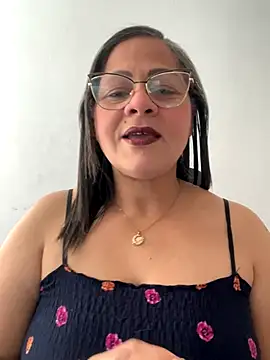 milf ann48 online show from October 3, 2025, 3:20 pm