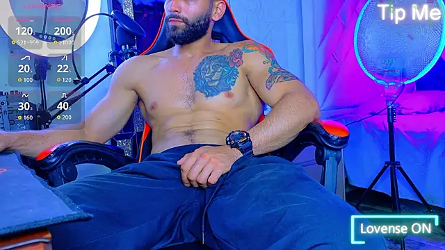 Rich boy01 online show from March 16, 2026, 1:44 am