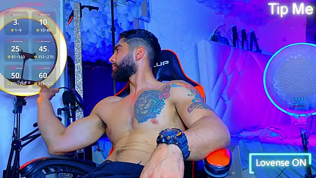 Rich boy01 online show from March 27, 2026, 12:38 am