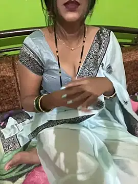 PUNAM BABY1 online show from November 13, 2025, 3:55 pm