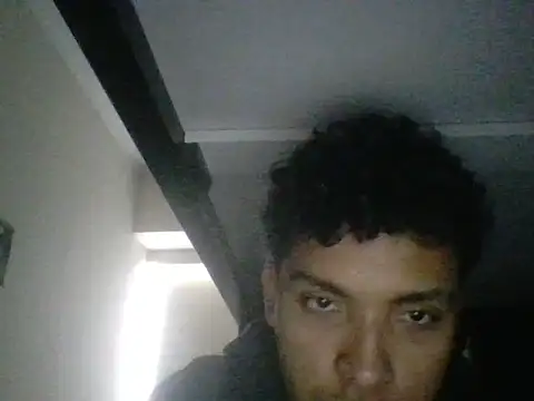 mateomalp675 90 online show from December 1, 2025, 4:34 pm