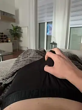 Snapshot of thorn0 chatting on December 29, 2024, 2:10 pm thorn0 online show from December 29, 2024, 2:10 pm