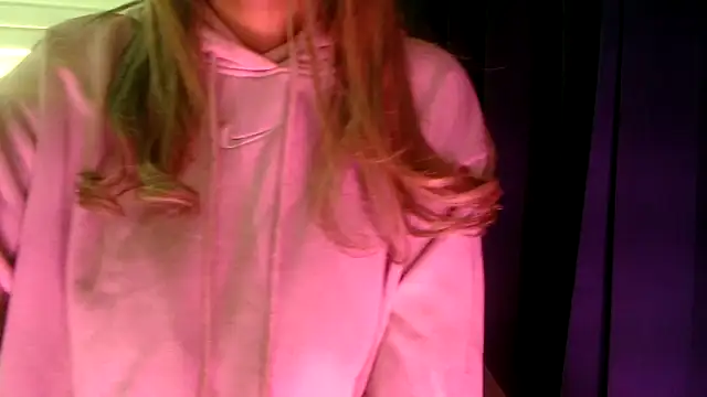 chhui mui online show from November 10, 2025, 6:29 pm