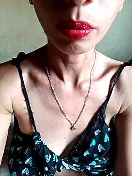 Nandasant09 online show from February 16, 2025, 4:32 pm