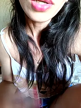 Nandasant09 online show from November 21, 2025, 4:16 pm